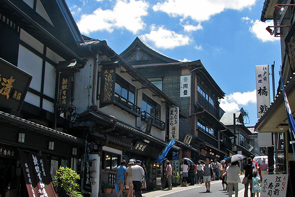 OMOTE SANDO