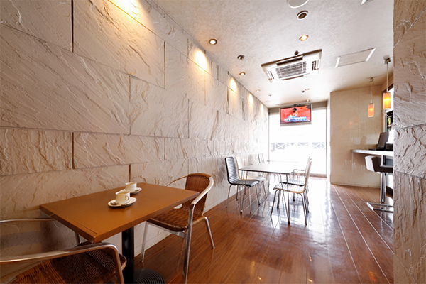 カフェ9:00~16:00